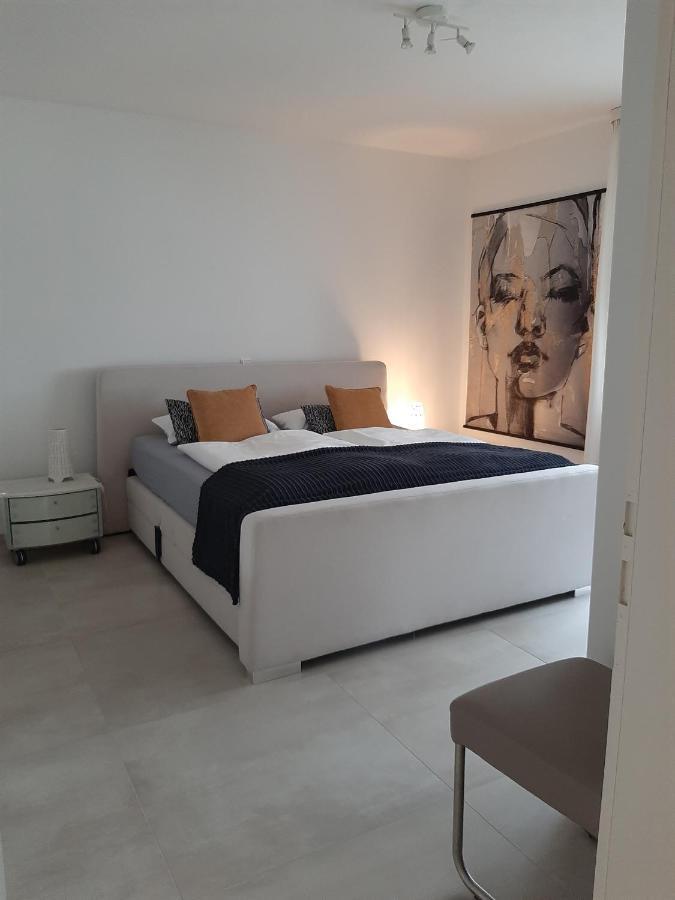 Ferienwohnung Mit Seeblick Und Pkw Abstellplatz Am Haus Uberlingen Luaran gambar